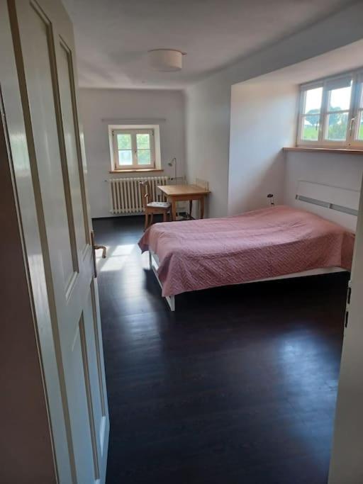Ferienwohnung In Der Villa Sana Mit Grossem Garten Rofingen Екстериор снимка