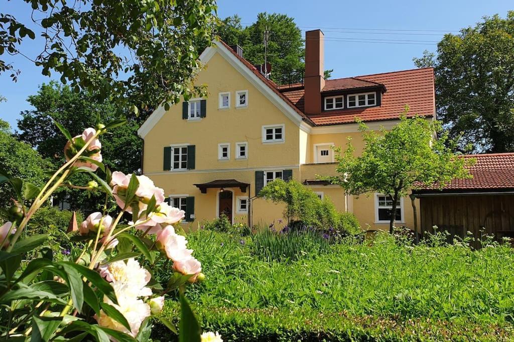 Ferienwohnung In Der Villa Sana Mit Grossem Garten Rofingen Екстериор снимка